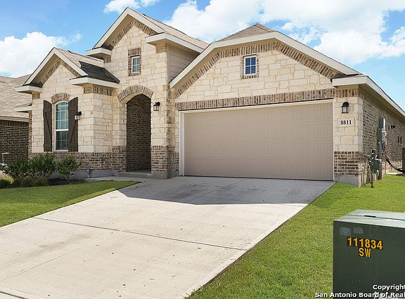 2nd image of 8811 Winchester Way
