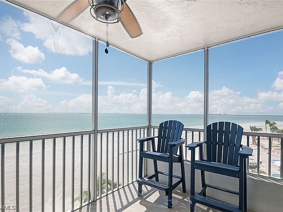 4th image of 250 Estero Blvd #506