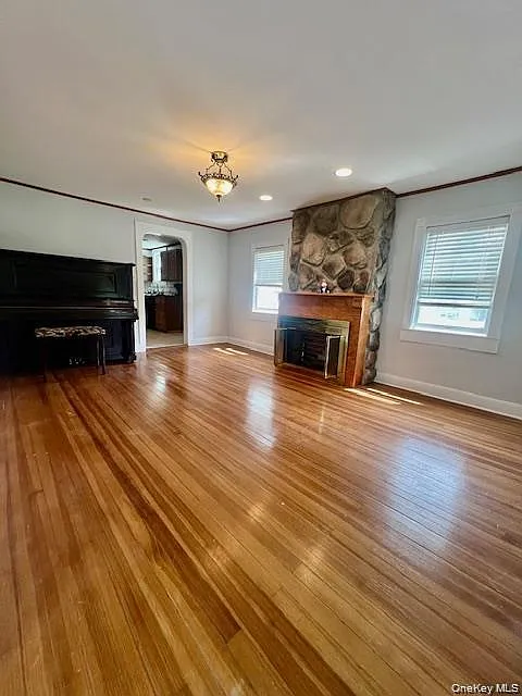 4 bed, 2.0 bath, 1836 sqft, $3,600 — Photo 3
