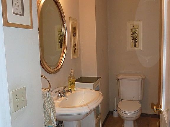 3rd image of 20770 Brandywine Dr