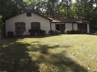 400 Mountain View Rd, King, NC 27021