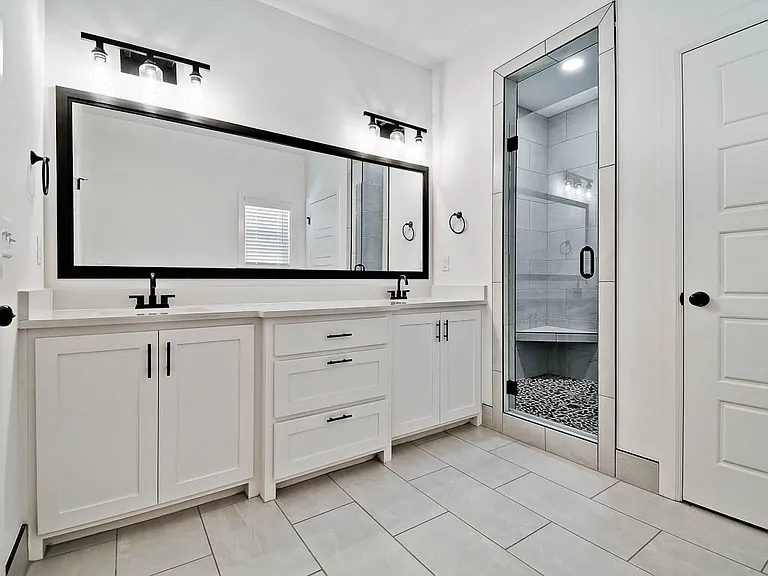 502 W Persimmon St — Photo 15