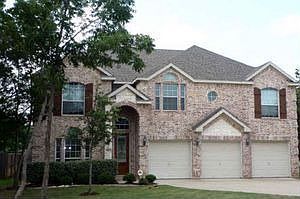 Home for Sale in Kennedale, Texas $229,900