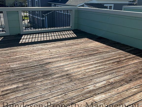 2nd image of 605 & 605A 7th St #7