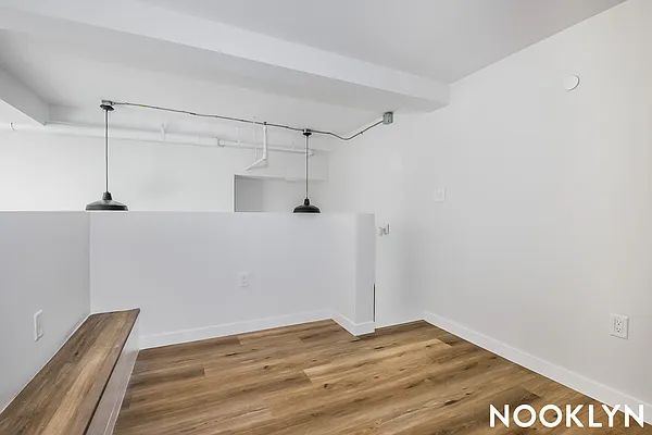 Rented by Nooklyn NYC LLC | media 12
