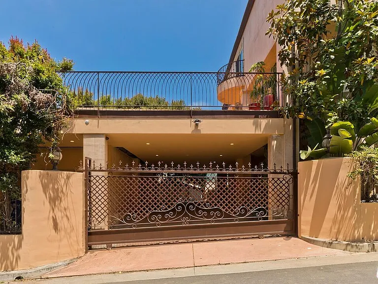 209 S Anita Ave — Photo 49
