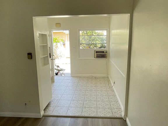 4th image of 522 N 3rd St #520-1/2