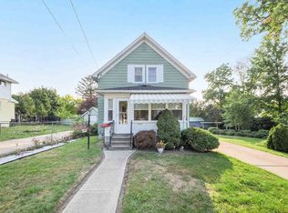 707 Loomis St, Jackson, MI 49202