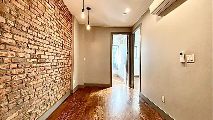 Rented by Nooklyn NYC LLC | media 11