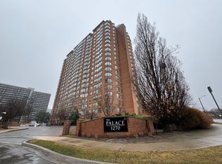 1270 Maple Crossing Blvd #704, Burlington, ON L7S 2J3