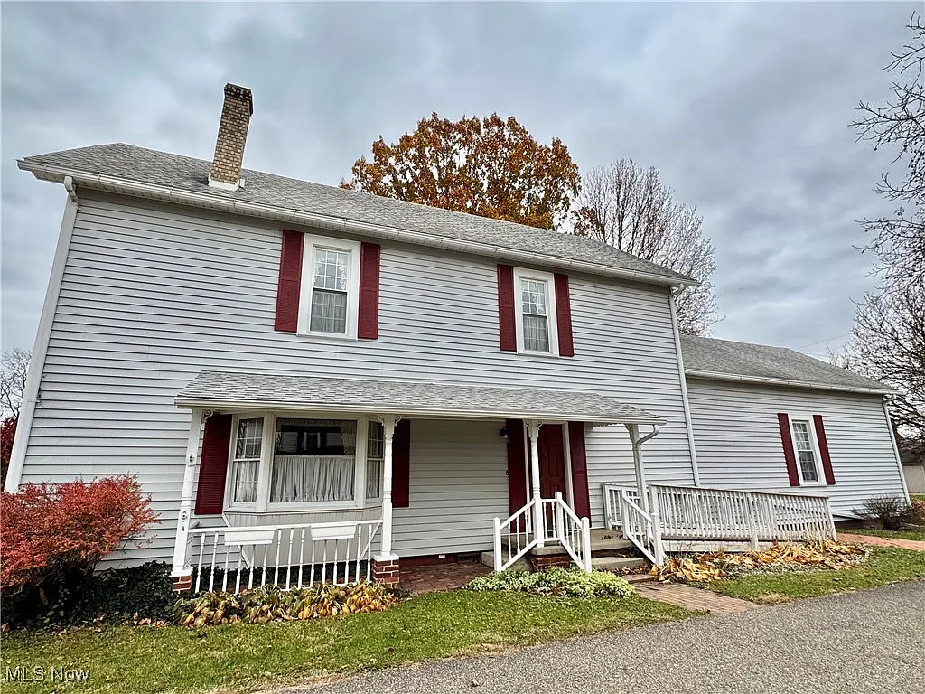 615 Franklin Ave photo 1