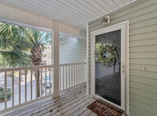 805 E Marymont Ln, Charleston, SC 29414