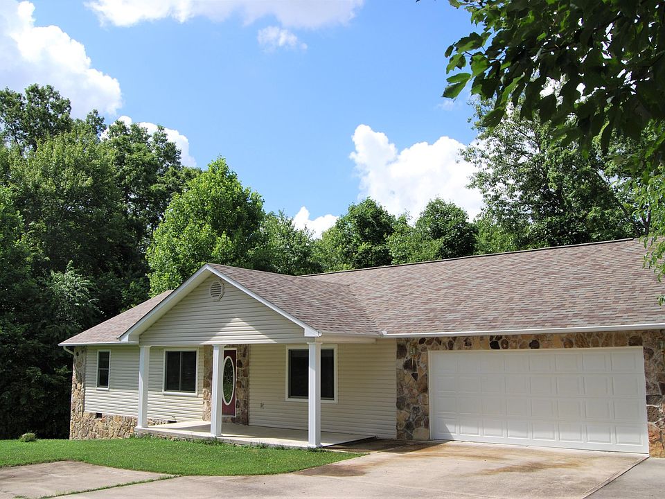 1st image of 304 Clinton Wright Ln