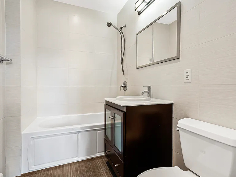 562 Court St #5B — Photo 14