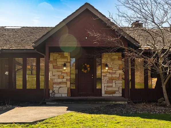 221 Prospect Hill Rd, Horseheads, NY 14845