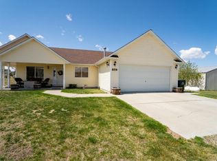 859 Alpine Dr, Spring Creek, NV 89815