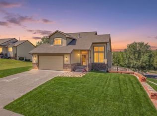 1102 Sandusky Dr, Junction City, KS 66441