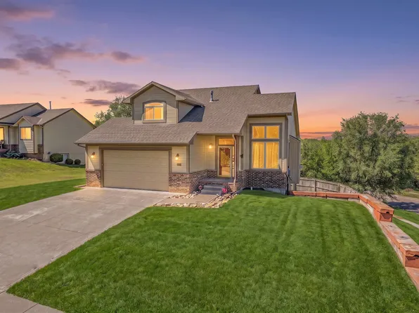 1102 Sandusky Dr, Junction City, KS 66441