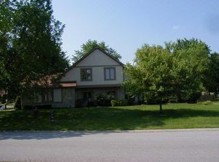 7930 N Castle Lake Rd, Indianapolis, IN 46256