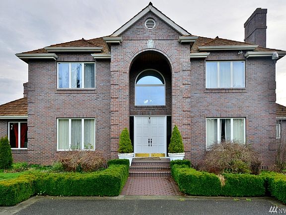 4th image of 12209 55th Ave NE