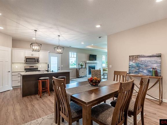 2nd image of 3118 Prairie Rose Dr