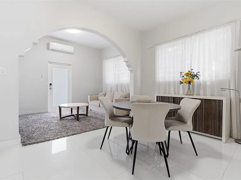56 Calle F Rdg #4 — Photo 2