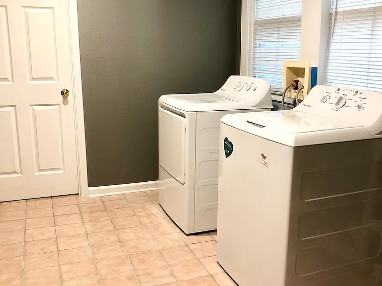 3317 S Galvez St #1A — Photo 13