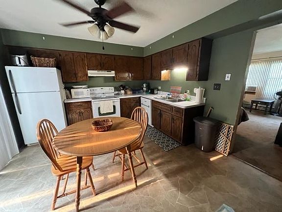 2nd image of 538 Hauert St #2A
