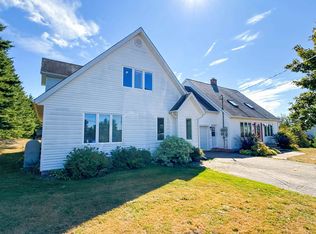 6 Fox Run Dr W, Charlottetown, PE C1E 2J1