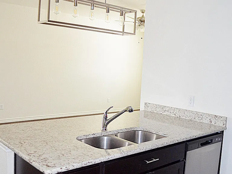 5302 Rose Garden Loop #B — Photo 11