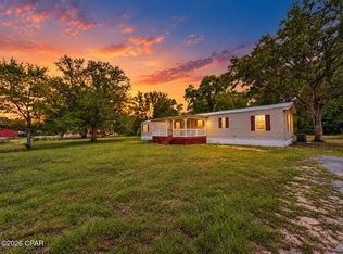 3216 Boone Dr, Vernon, FL 32462