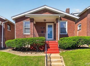 4862 Goethe Ave, Saint Louis, MO 63116
