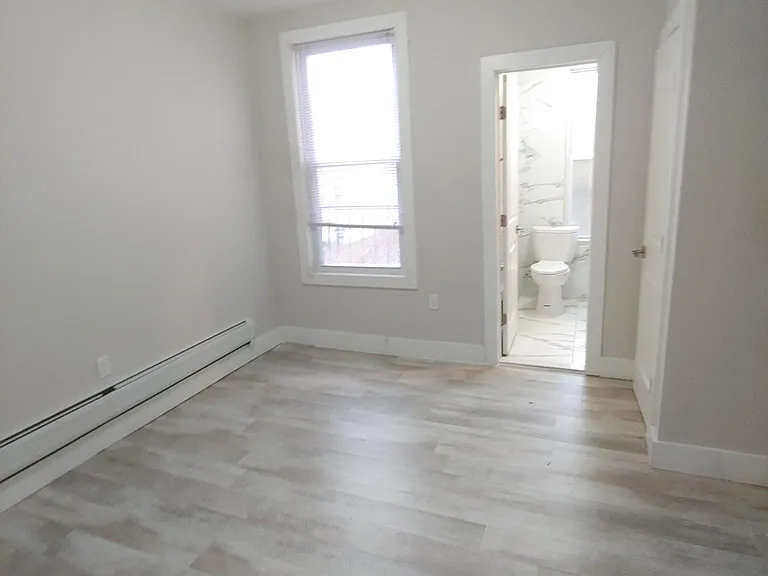 207 Webster Ave #2A — Photo 12