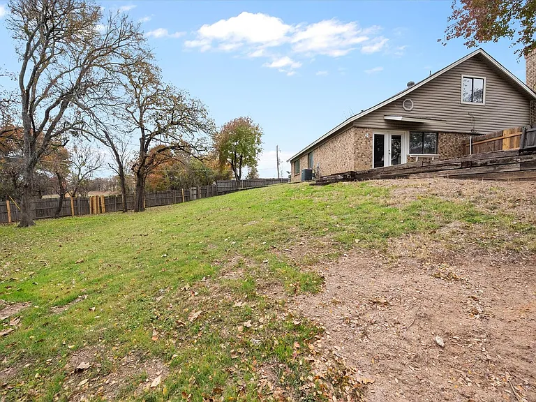 3505 Rush Springs Dr — Photo 29