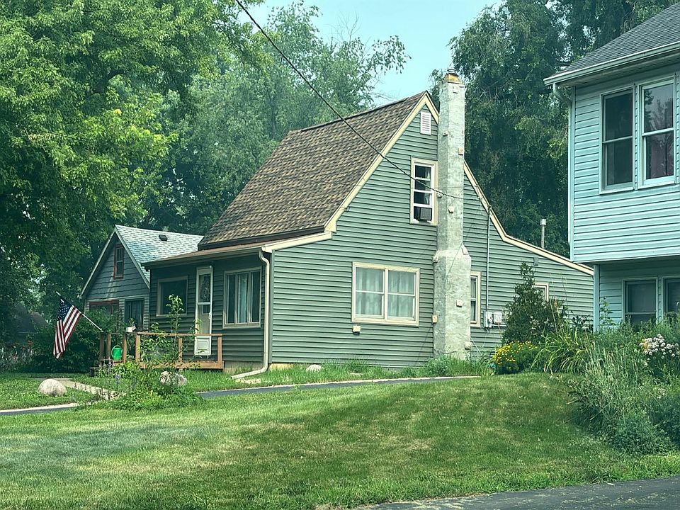 2nd image of 314 Richard Ct