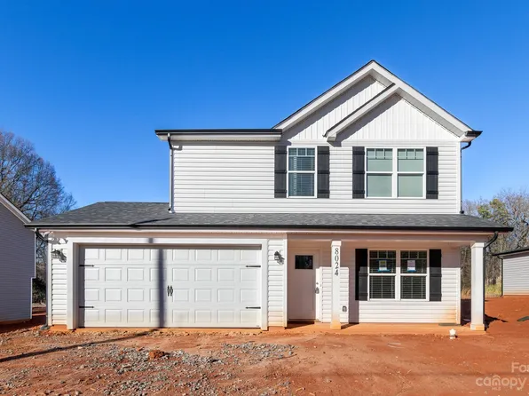 8024 Linda Lake Dr, Charlotte, NC 28214