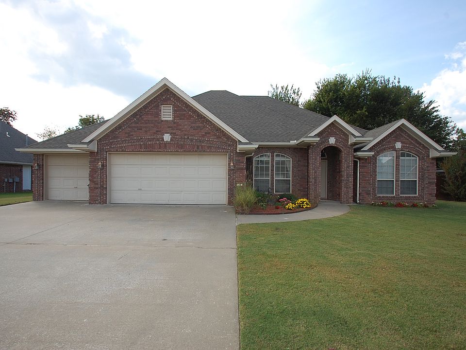 1st image of 35 Bellwood Dr