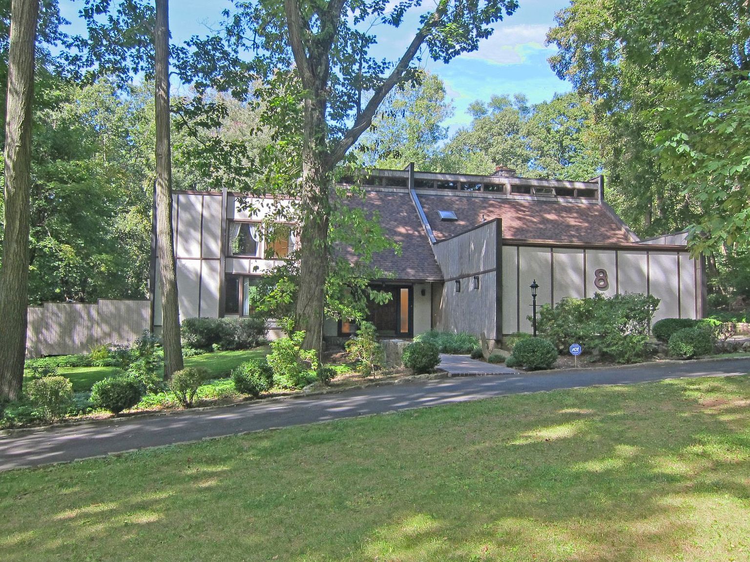 8 Perry Ct, Armonk, NY 10504 Zillow