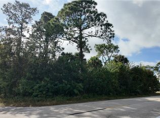 1806 E 10th St, Lehigh Acres, FL 33972