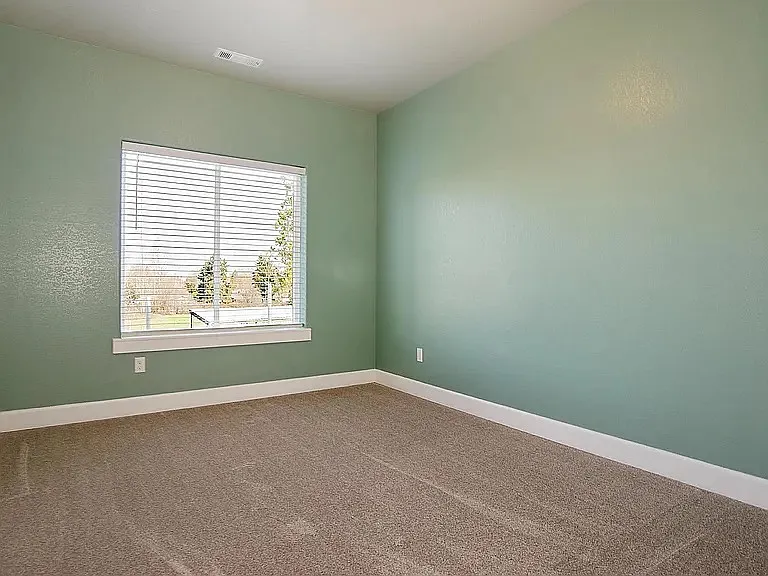 656 Nobility Dr — Photo 17