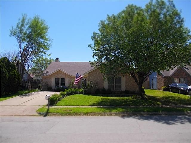 1st image of 6800 Greenspring Dr