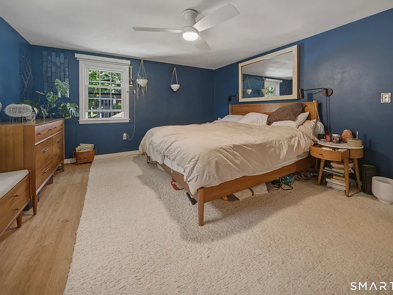 32 Fox Den Rd — Photo 23