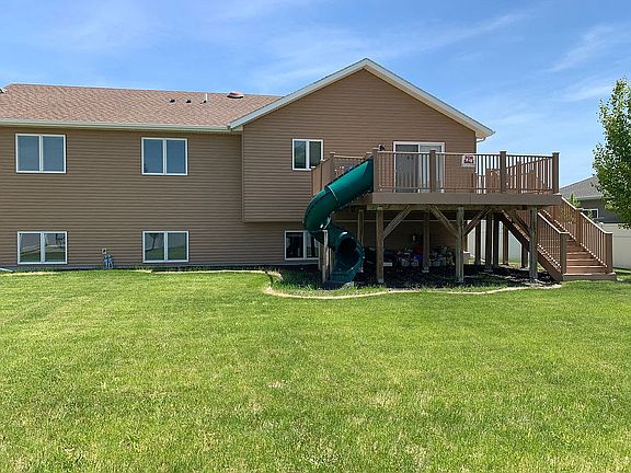 2nd image of 5670 W Prairiewood Dr