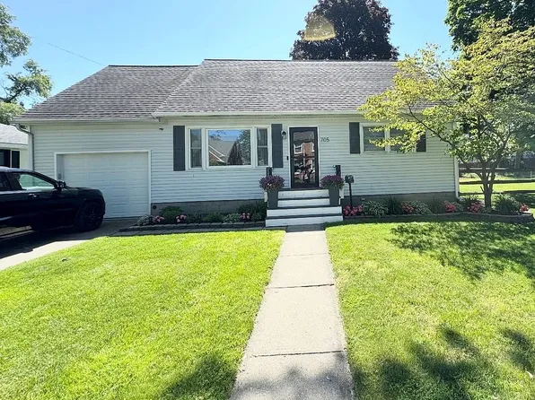 705 Waterloo Ave, Monroe, MI 48161