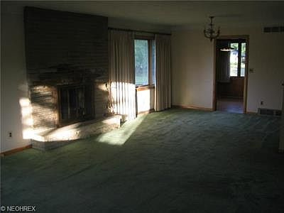 5th image of 3230 Tressa Ave