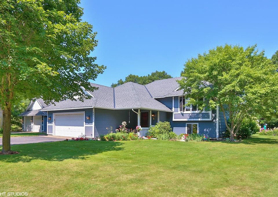 1st image of 6011 178th Ln NW