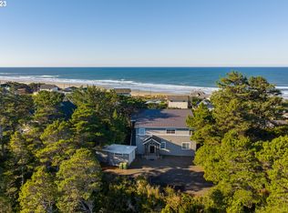 88543 3rd Ave, Florence, OR 97439