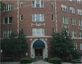 1100 27th St. S #904