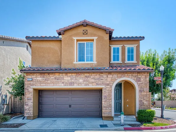 6037 E Brick Dr, Fresno, CA 93727