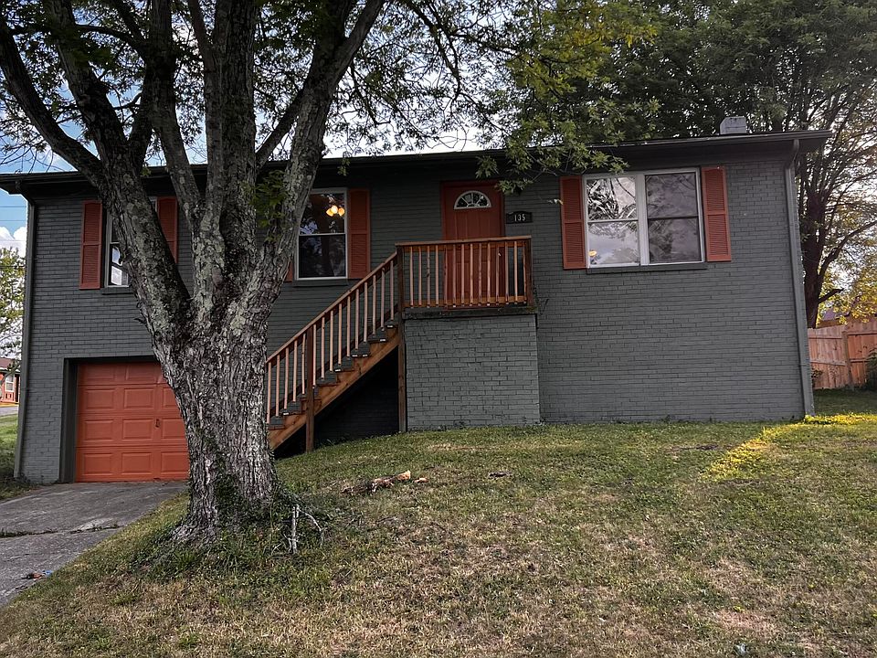 1st image of 135 Lee Dr